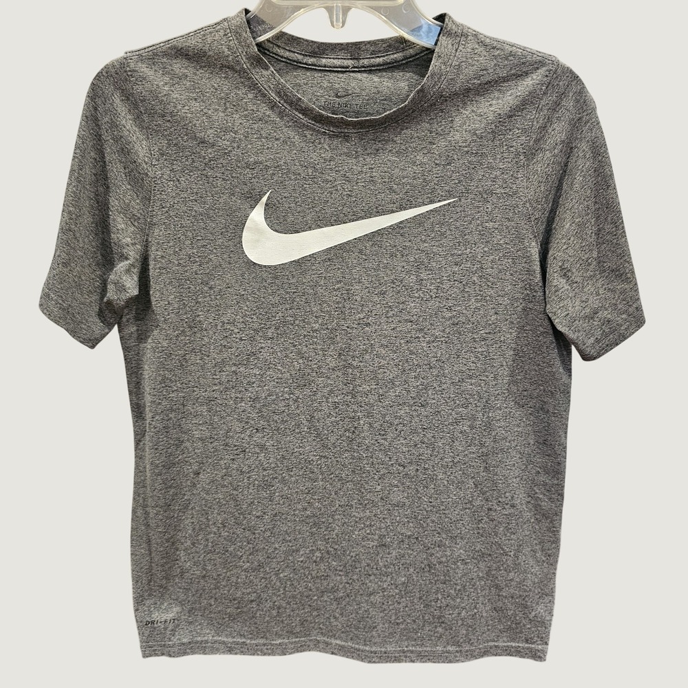 The Nike Tee Nike YXL Gray T-Shirt Swoosh Active Teens